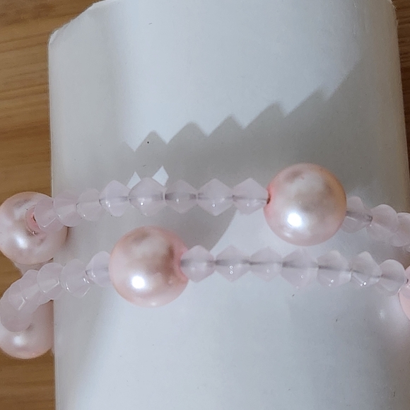 Hand Crafted Faux Pearl and Crystal Bracelet Pink Memory Wire Wrap Bead Charms - Picture 5 of 7